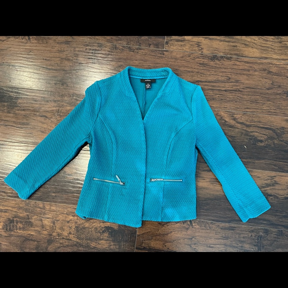 Alfani turquoise jacket size XS